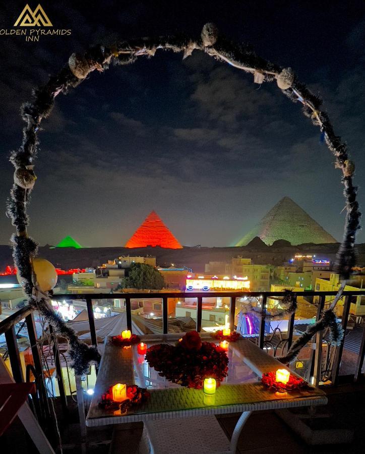Albergue Gravity Pyramids View *